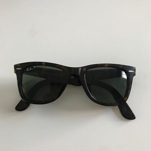BRAND NEW Ray-Ban Original Wayfarer